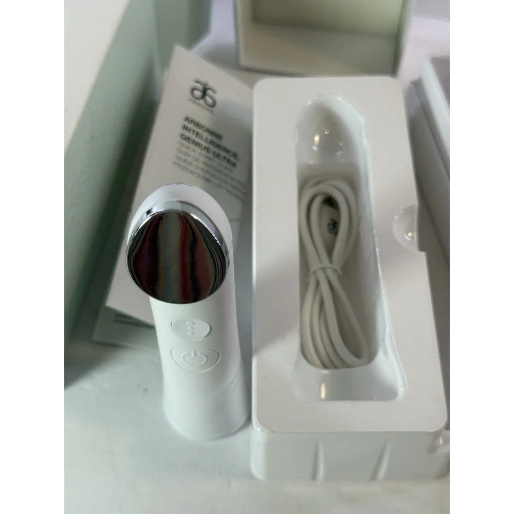 Arbonne Intelligence Genius Ultra Skincare Device Wand Tool New Open Box USB